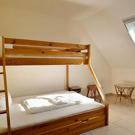 Im Reihenhaus Petermann 3 Ferienhaus Neuhof (Rugen)