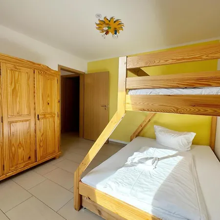 Ferienhaus Im Reihenhaus Petermann 3 *